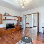 Guesthost - Crocetta Residence! Modern & Roomy Flat * Torino