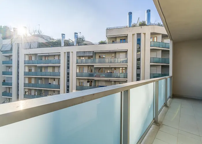 Apartament Guesthost - Crocetta Residence! Modern & Roomy Flat *